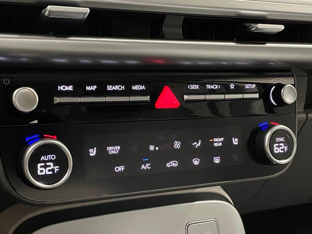 2026 Hyundai IONIQ 9 SE - Photo 18