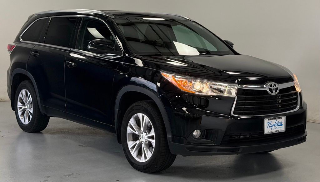 2014 Toyota Highlander XLE - Photo 6