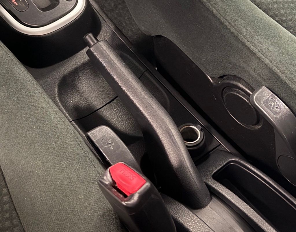 2012 Nissan Versa S - Photo 19