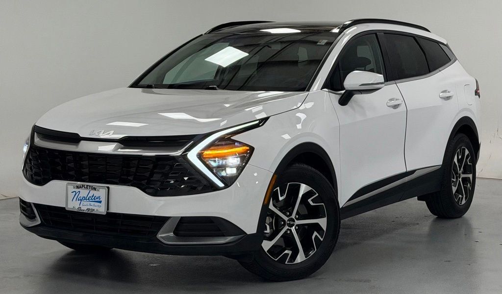 Used 2025 Kia Sportage EX SUV