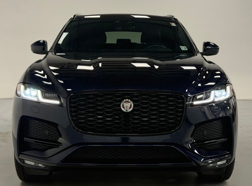2022 Jaguar F-Pace S - Photo 7