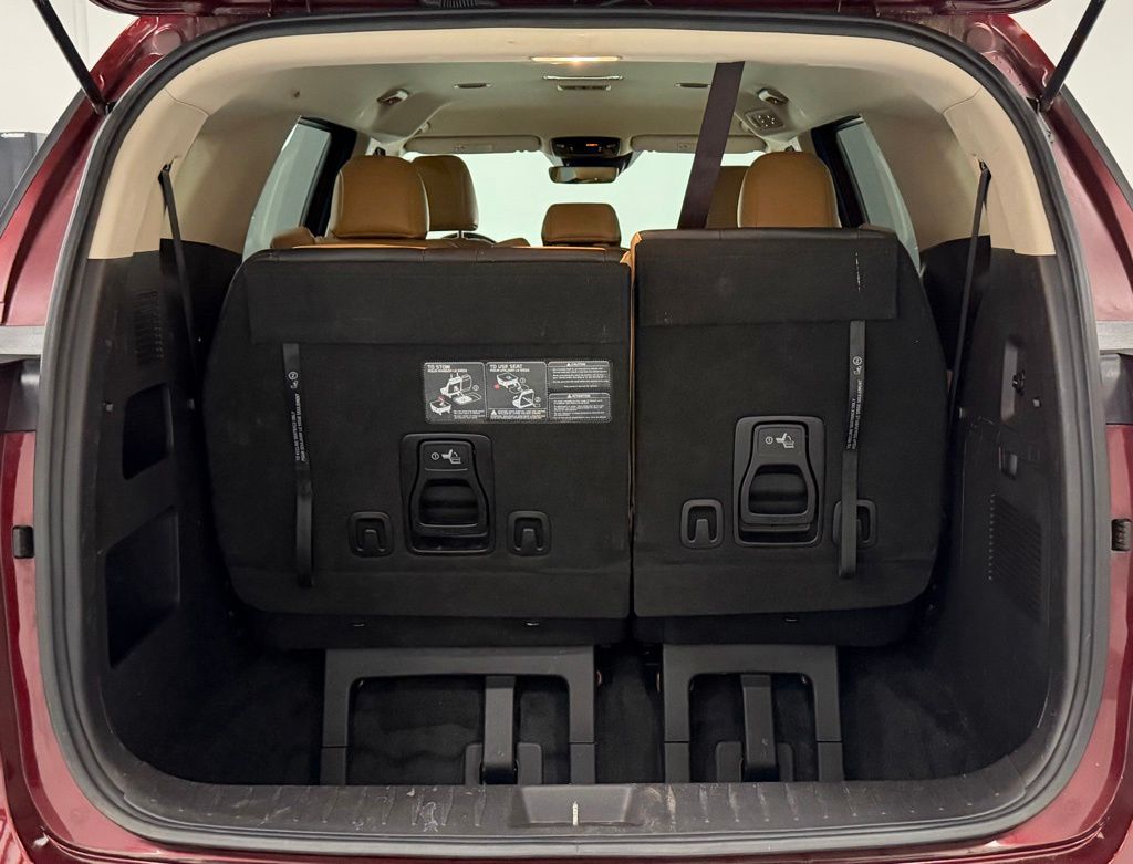2023 Kia Carnival LX Seat Pkg - Photo 24