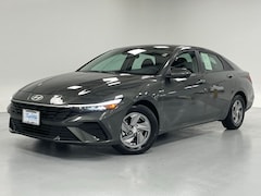 2024 Hyundai Elantra SE Sedan