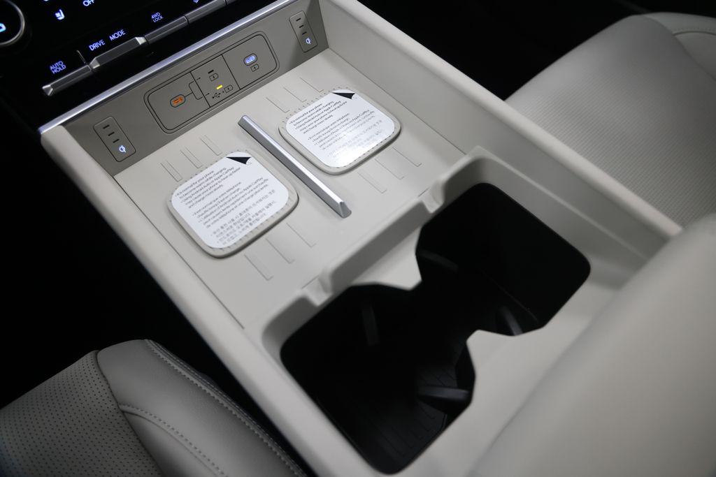 2026 Hyundai Santa Fe Limited - Photo 29