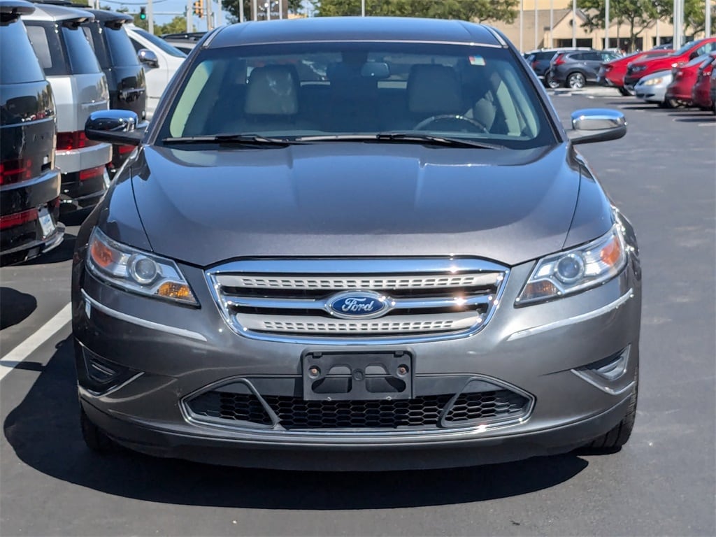 Used 2011 Ford Taurus Limited with VIN 1FAHP2FW6BG175004 for sale in Aurora, IL