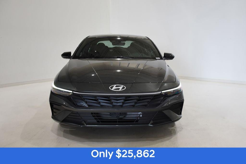 New 2025 Hyundai Elantra Hybrid SEL Sport Sedan