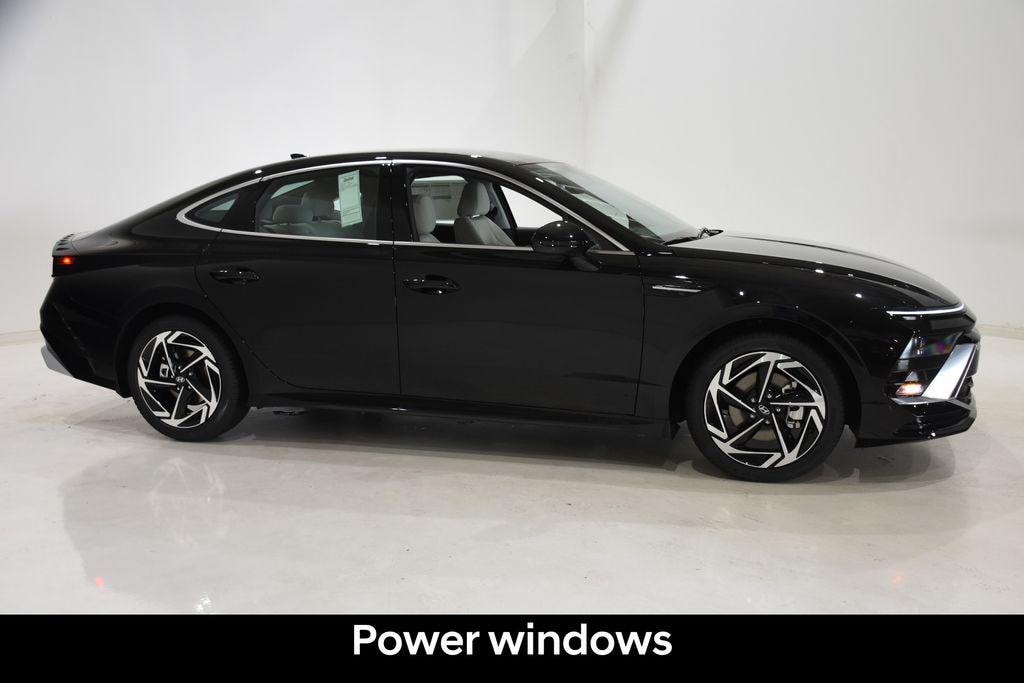 New 2026 Hyundai Sonata SEL Sport Sedan