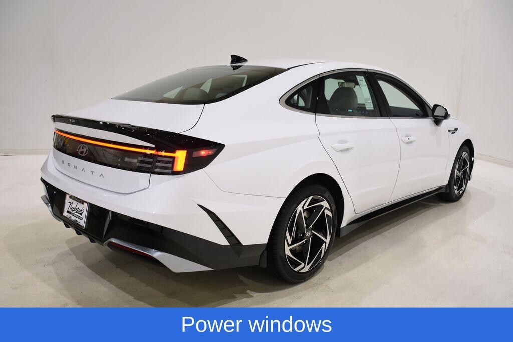 New 2026 Hyundai Sonata SEL Sport Sedan