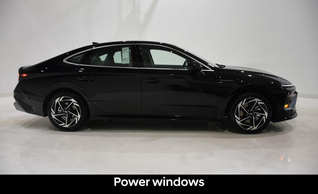 New 2026 Hyundai Sonata SEL Sport Sedan