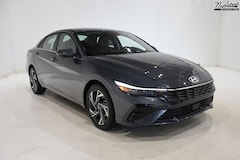 2025 Hyundai Elantra Limited Sedan