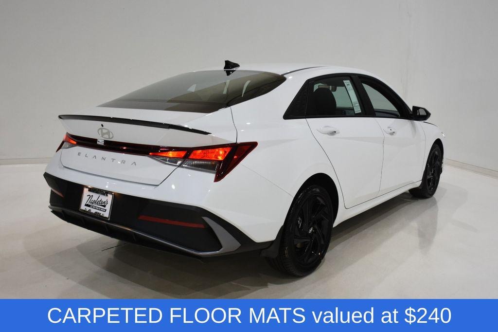 New 2026 Hyundai Elantra SEL Sport Sedan