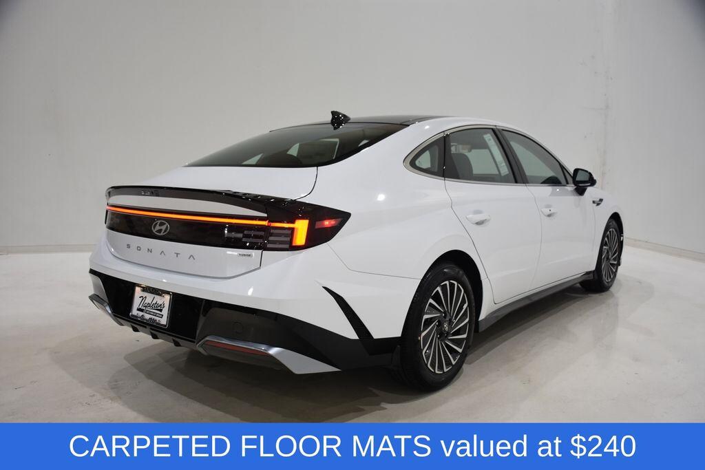 New 2026 Hyundai Sonata Hybrid SEL Sedan