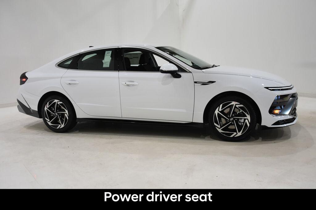 New 2026 Hyundai Sonata SEL Sport Sedan