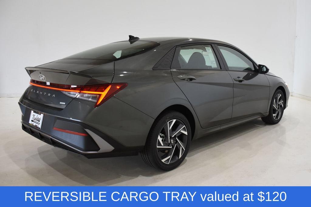 New 2025 Hyundai Elantra Hybrid SEL Sport Sedan