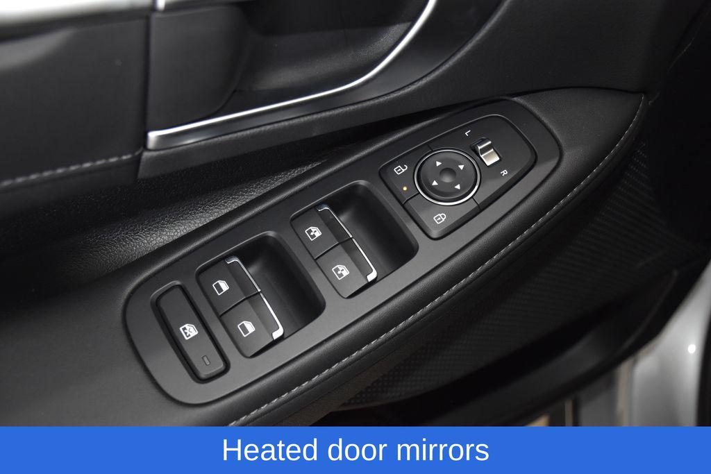 2025 Hyundai Sonata Hybrid Limited - Photo 22