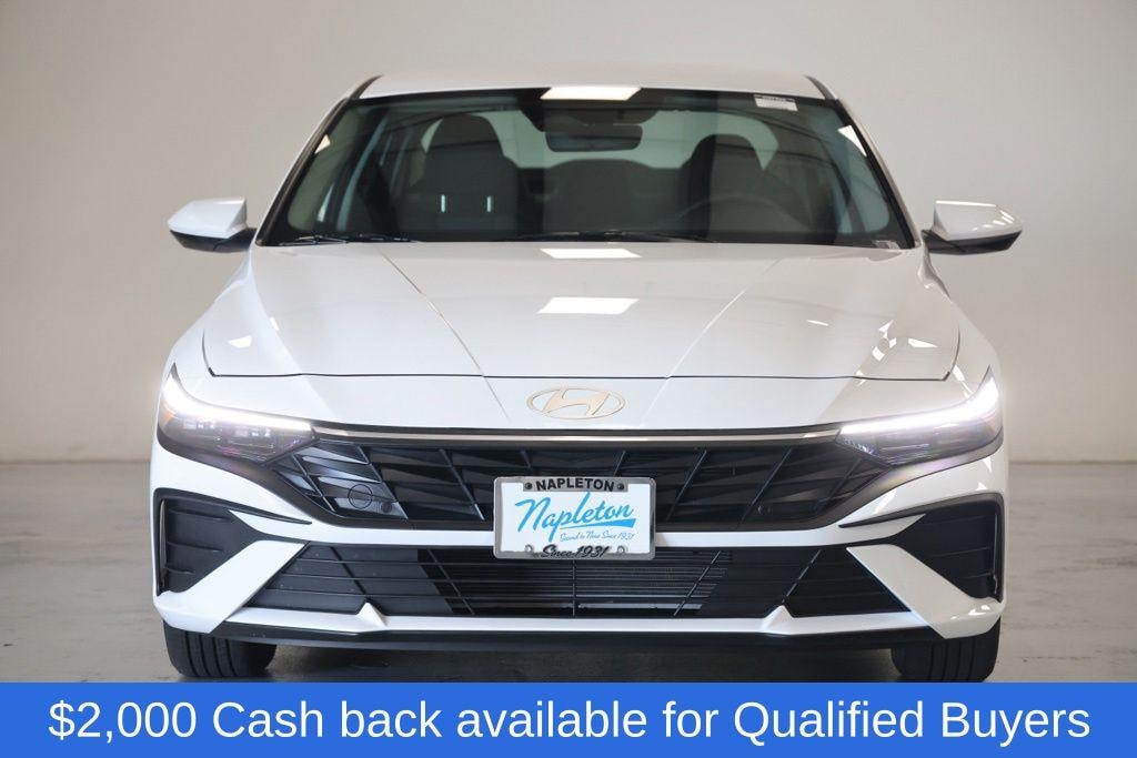 New 2026 Hyundai Elantra SE Sedan