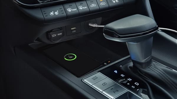Hyundai Elantra Hybrid Wireless Phone Charger