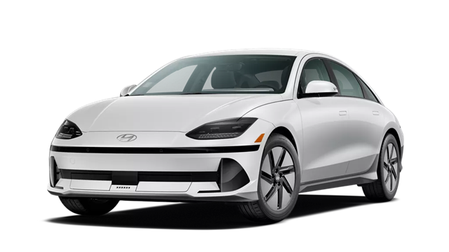Hyundai IONIQ 6 in Atlas White Hyundai IONIQ 6 in Atlas White