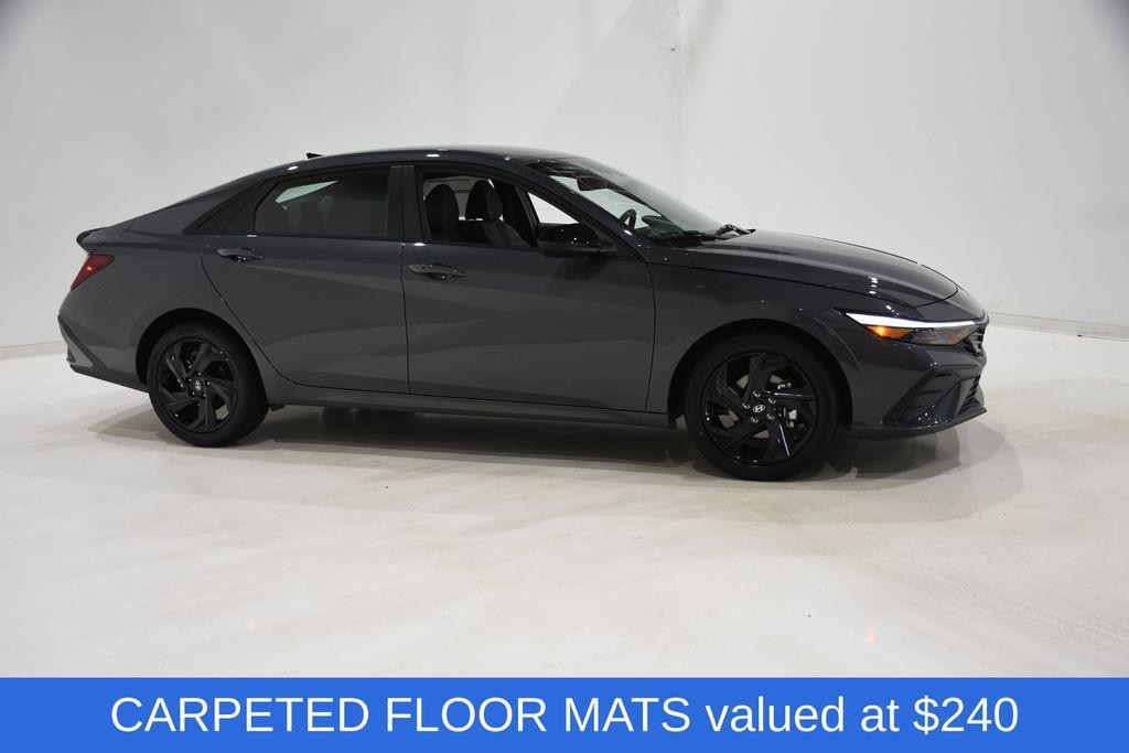 New 2026 Hyundai Elantra SEL Sport Sedan