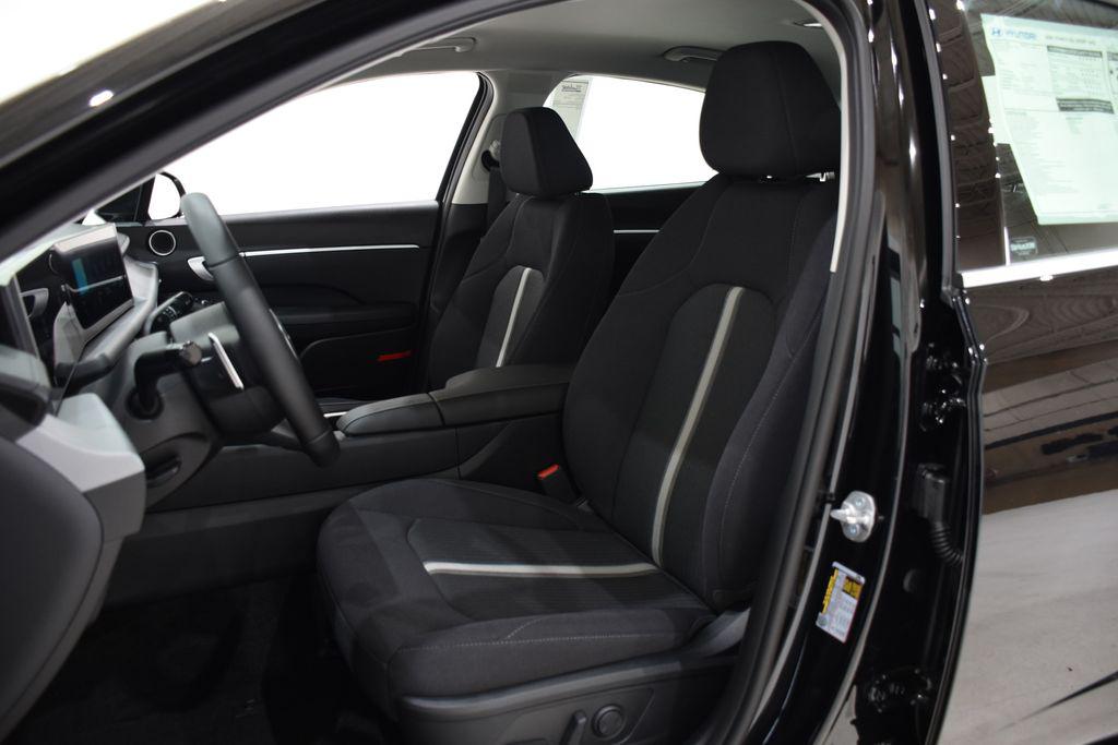 2026 Hyundai Sonata SEL - Photo 23