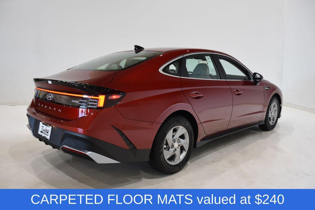New 2025 Hyundai Sonata SE Sedan