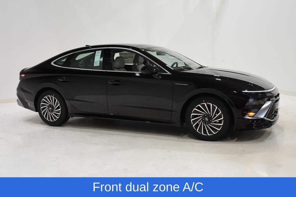 New 2026 Hyundai Sonata Hybrid Limited Sedan