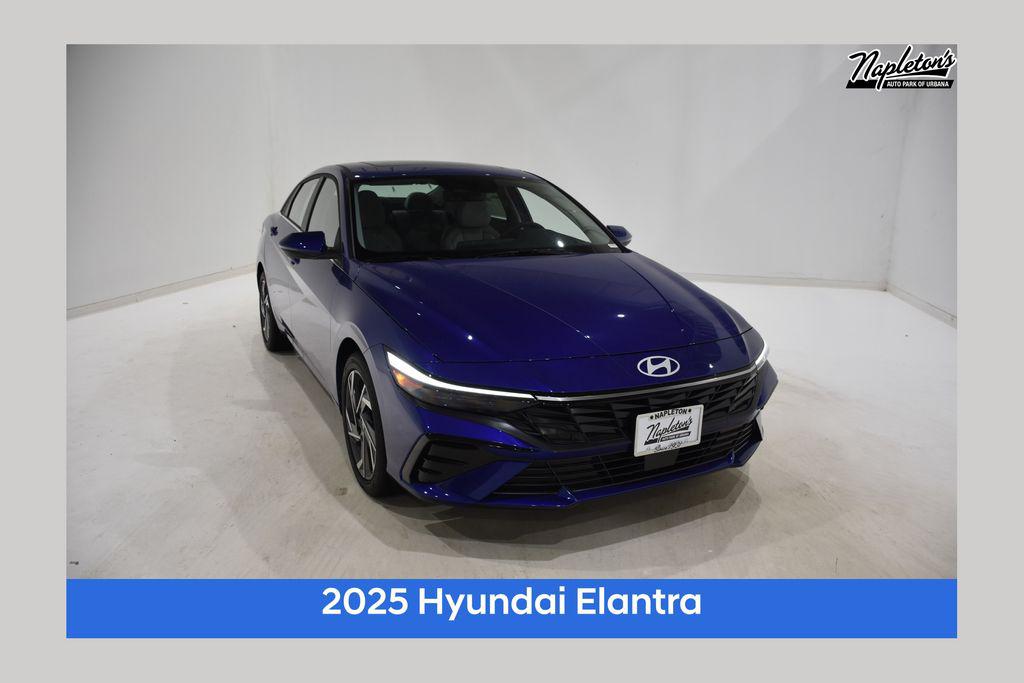 2025 Hyundai Elantra Limited's photo