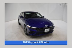 2025 Hyundai Elantra Hybrid Limited Sedan