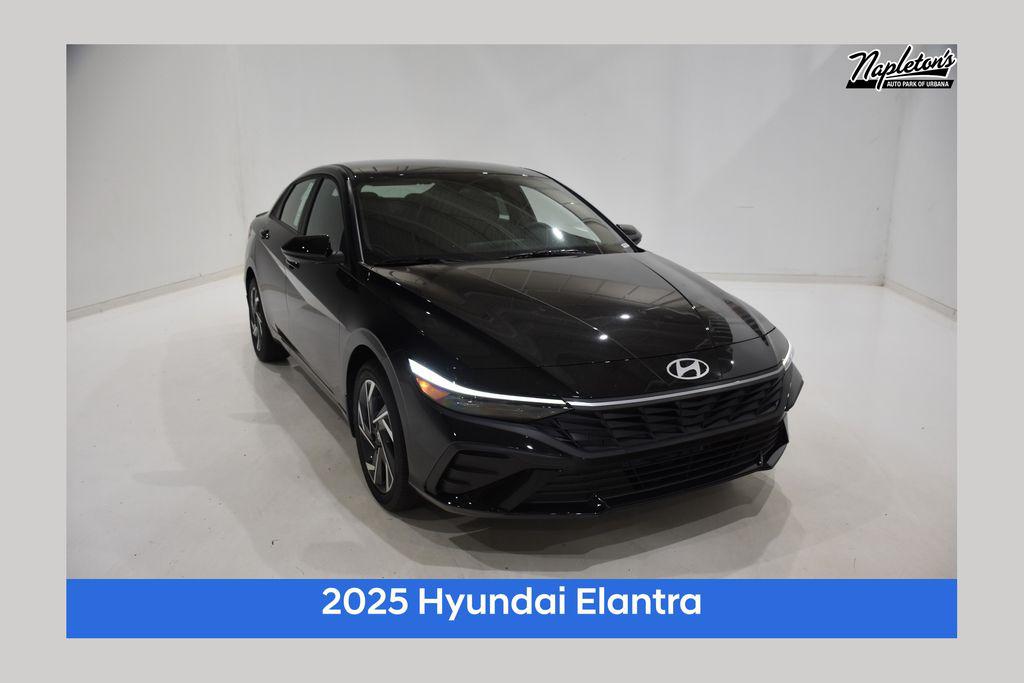 2025 Hyundai Elantra Blue's photo