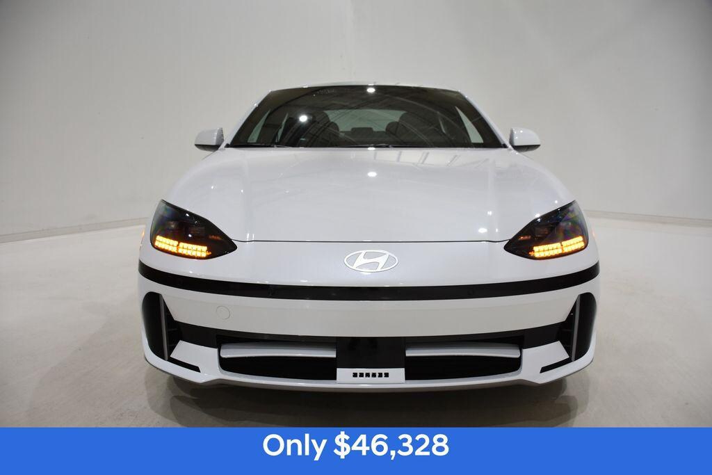 New 2025 Hyundai IONIQ 6 SE Sedan