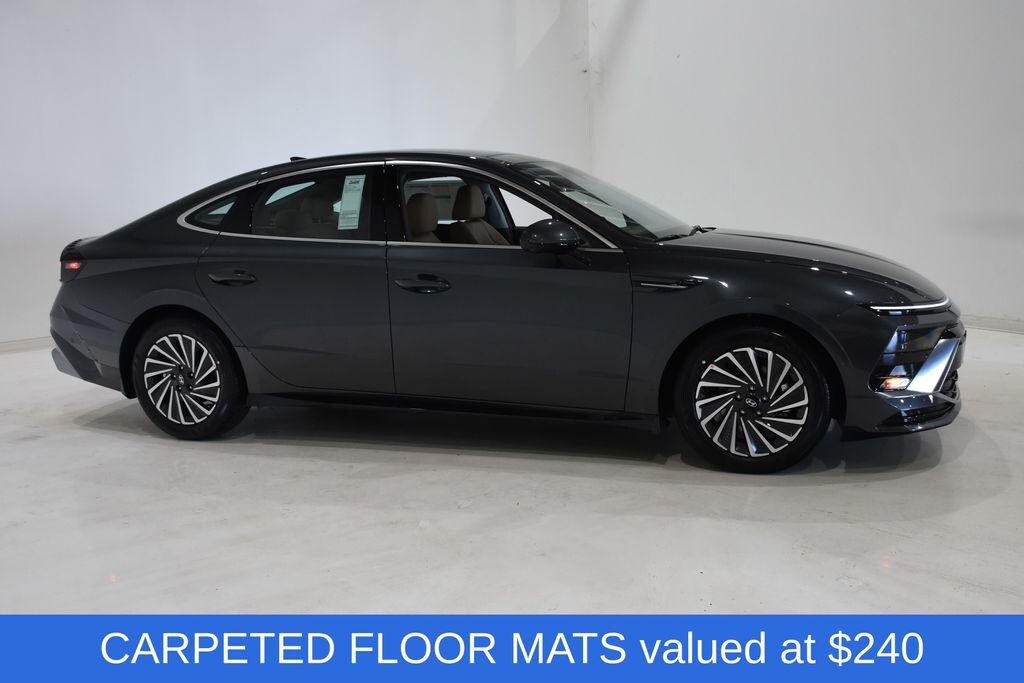 New 2026 Hyundai Sonata Hybrid Limited Sedan