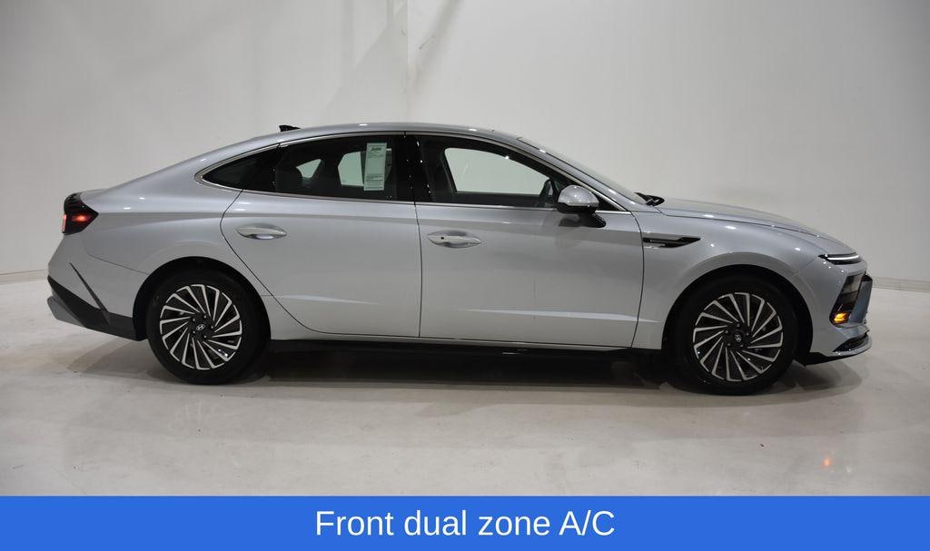 New 2026 Hyundai Sonata Hybrid SEL Sedan
