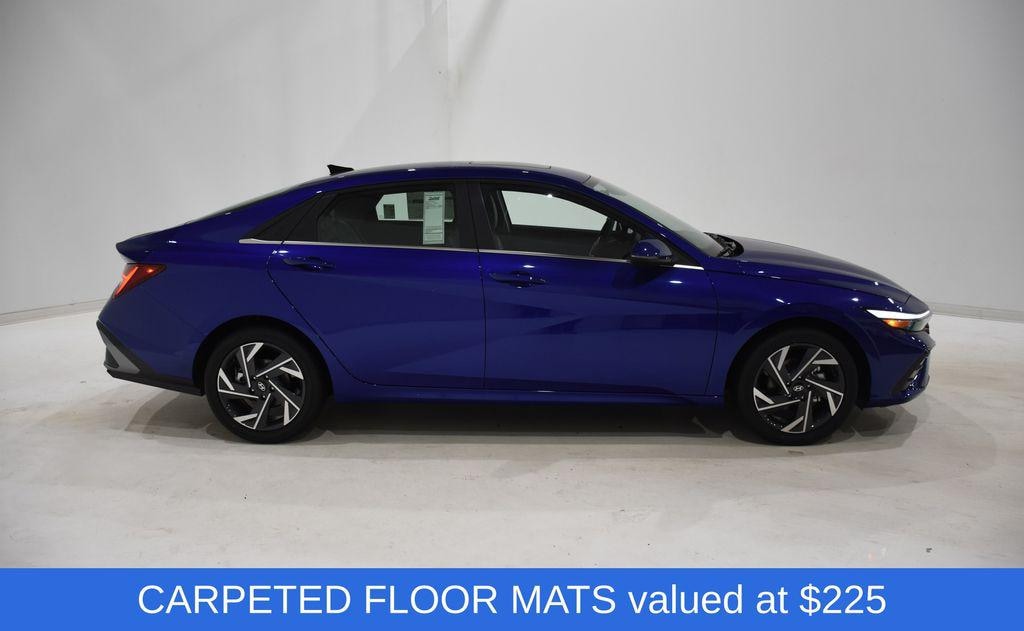 New 2025 Hyundai Elantra Hybrid Limited Sedan