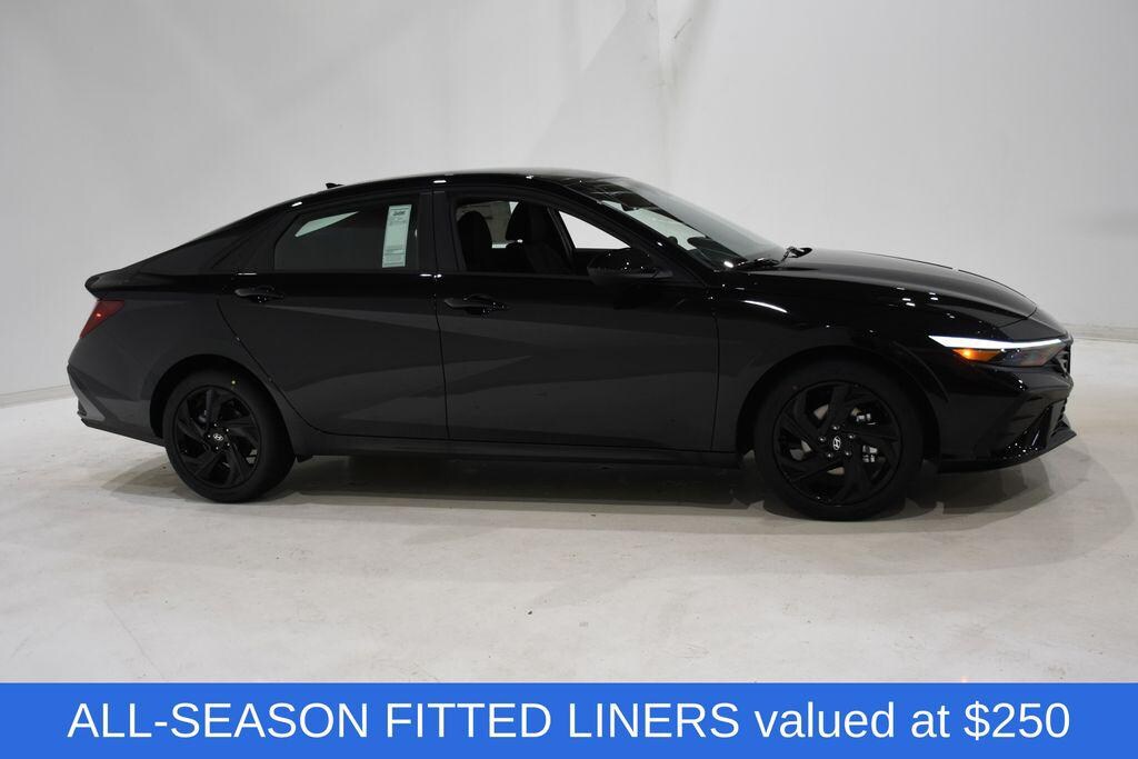 New 2026 Hyundai Elantra SEL Sport Sedan