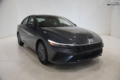 2025 Hyundai Elantra Hybrid Blue Sedan