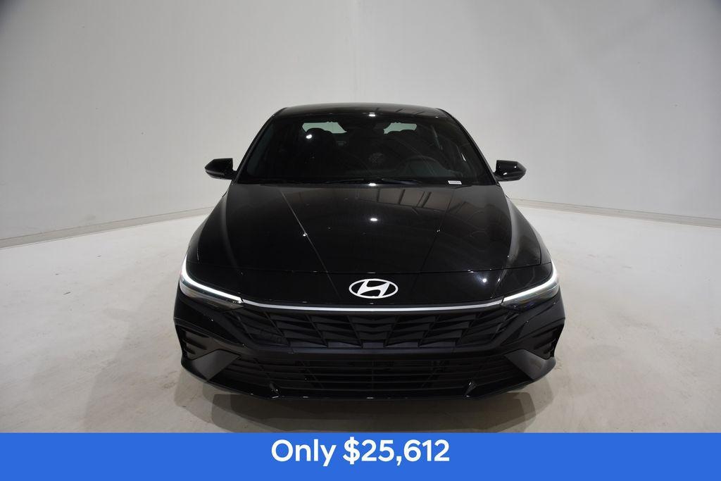 New 2025 Hyundai Elantra Hybrid SEL Sport Sedan