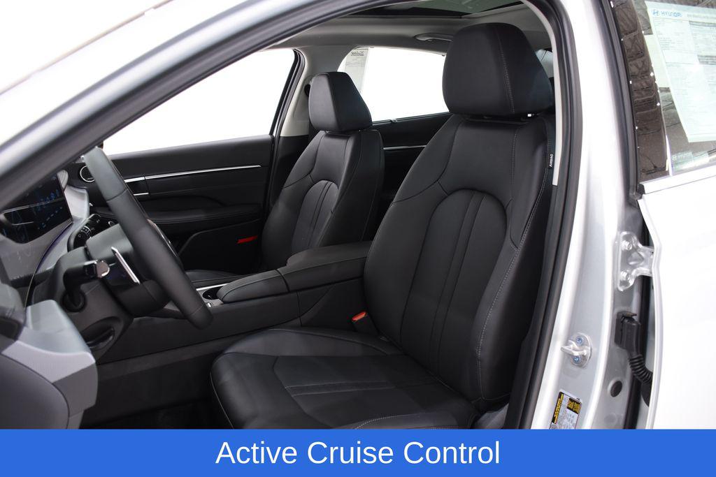 2025 Hyundai Sonata Hybrid Limited - Photo 21