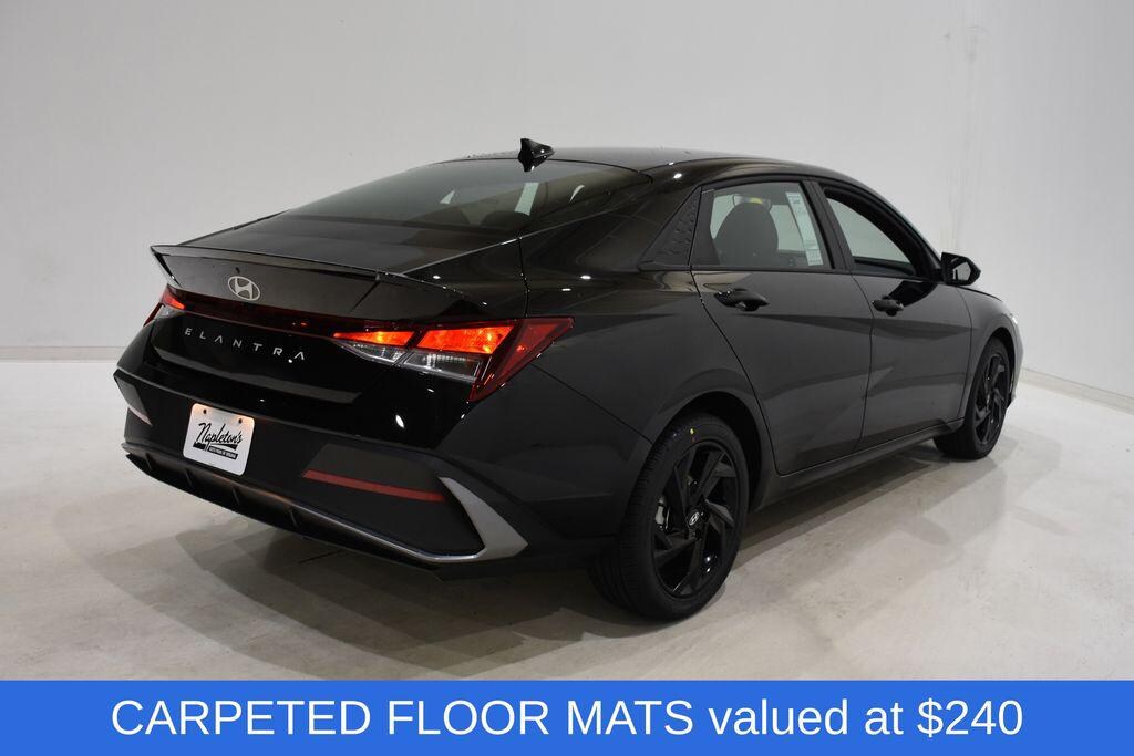 New 2026 Hyundai Elantra SEL Sport Sedan