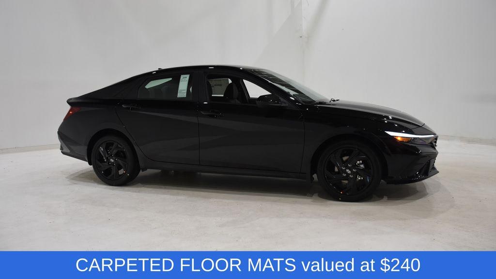 New 2026 Hyundai Elantra SEL Sport Sedan