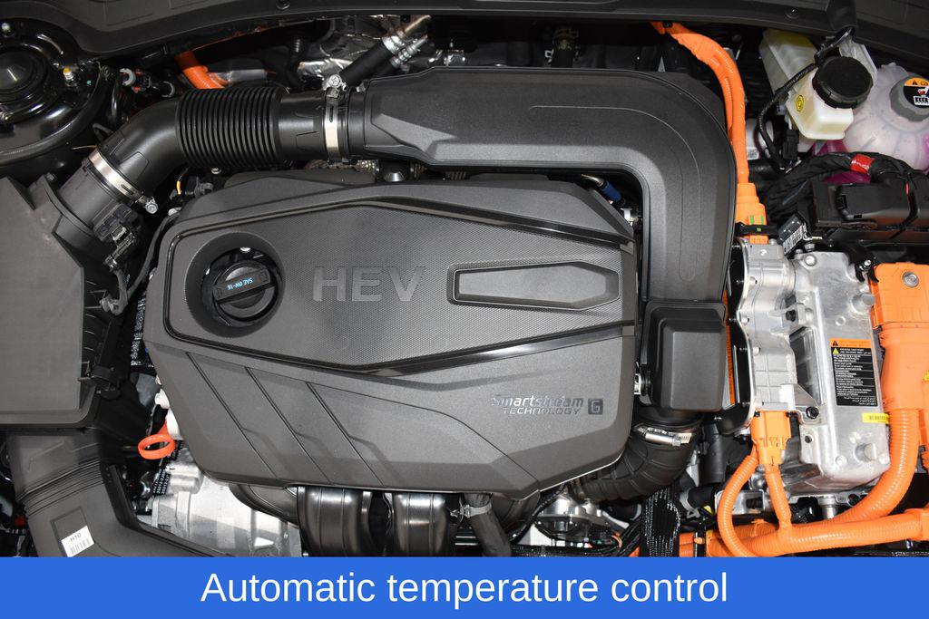 2025 Hyundai Sonata Hybrid Limited - Photo 7