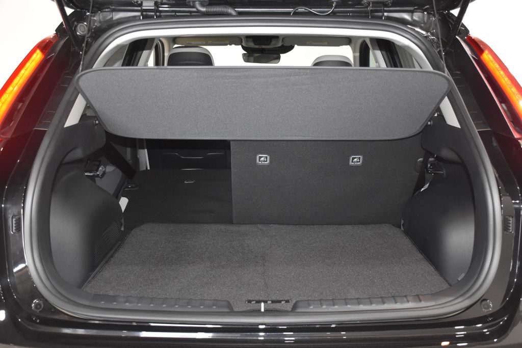 2025 Kia Niro EX - Photo 26