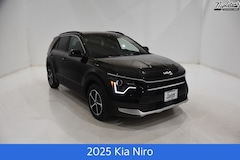 2025 Kia Niro EX SUV
