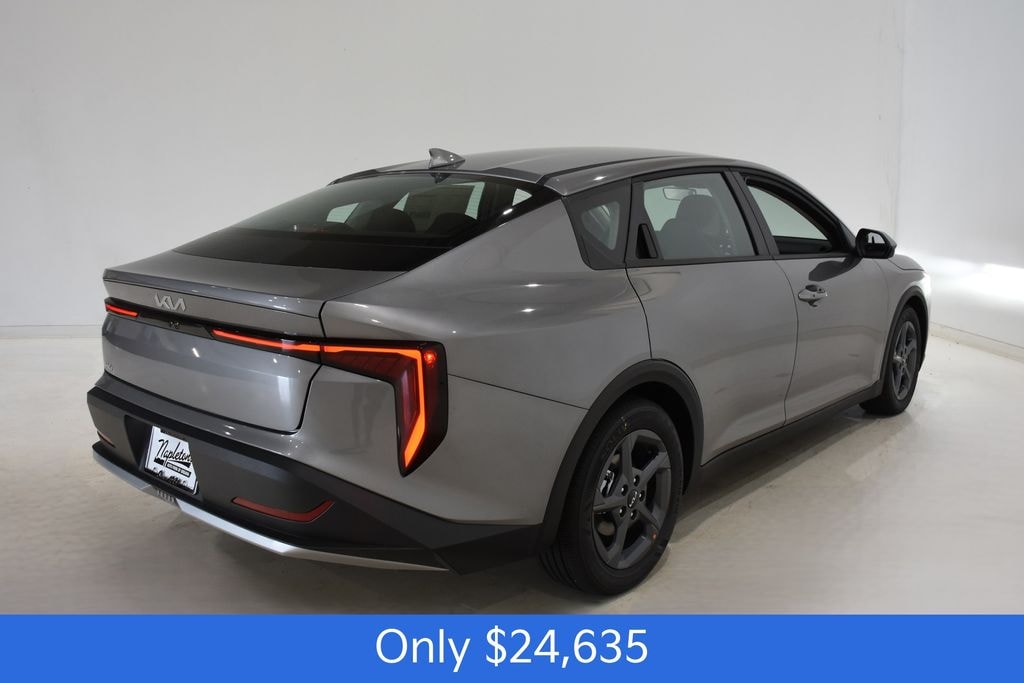 New 2026 Kia K4 LXS Sedan