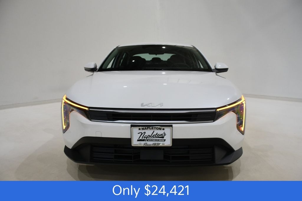 New 2026 Kia K4 LXS Sedan
