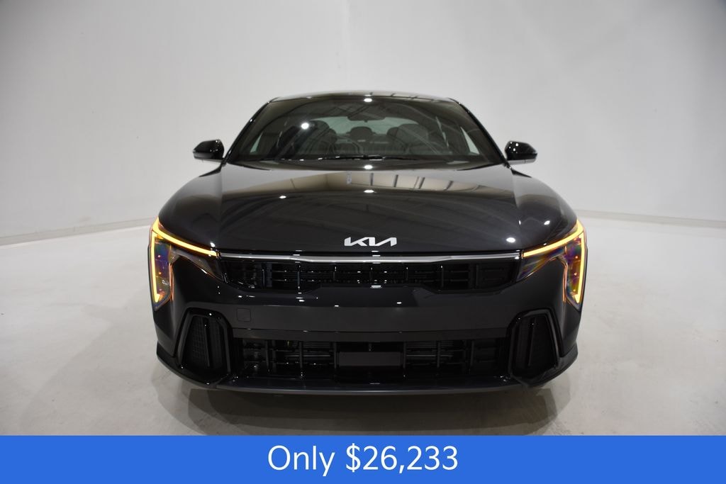 New 2025 Kia K4 GT-Line Sedan