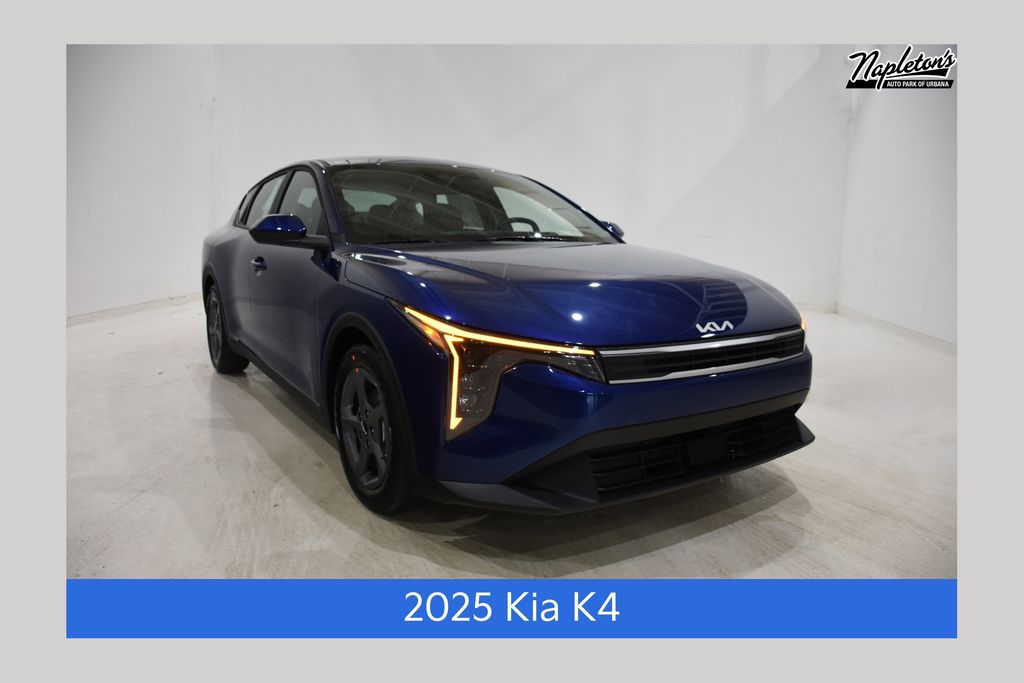 2025 Kia K4 LXS's photo
