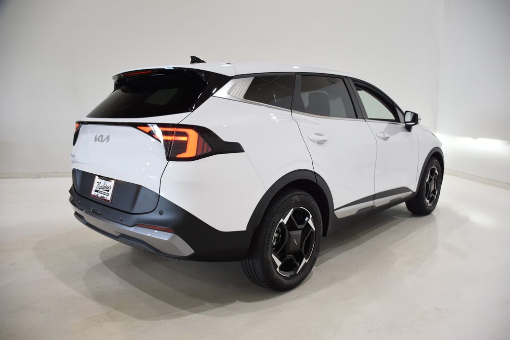 2026 Kia Sportage EX photo 2