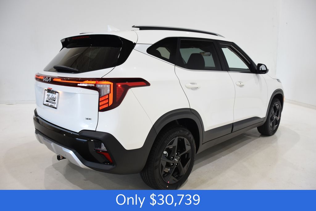 2026 Kia Seltos EX photo 4