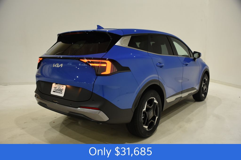 2026 Kia Sportage EX photo 4