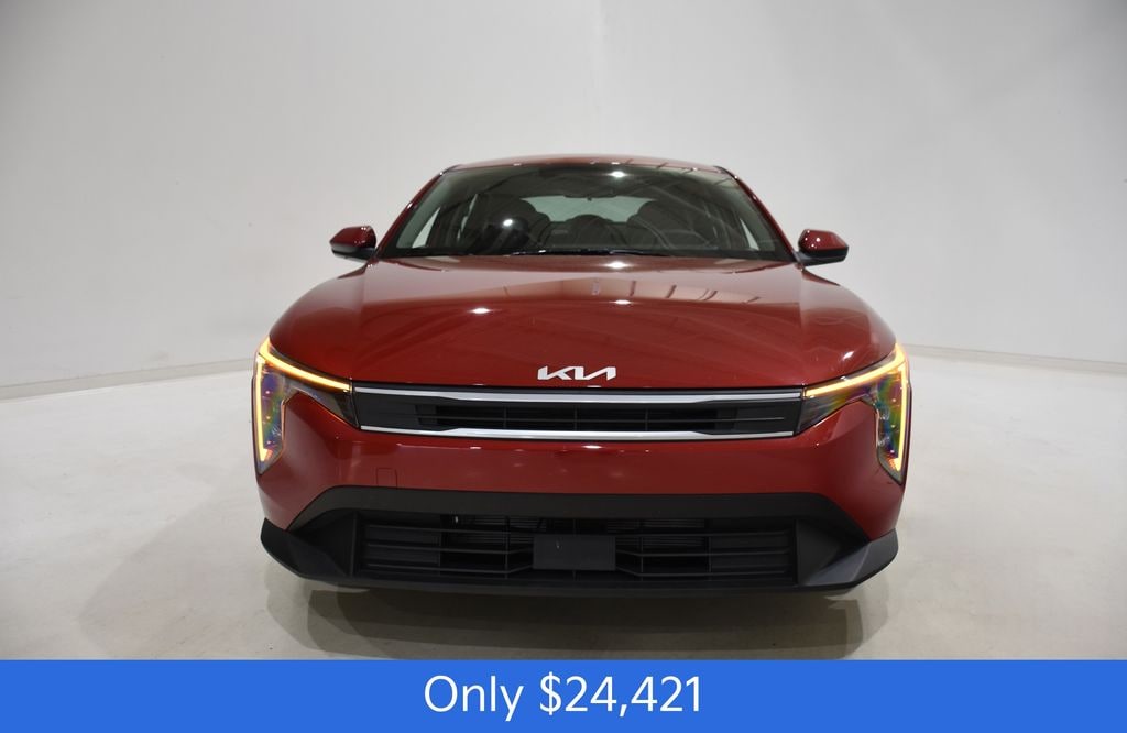 New 2026 Kia K4 LXS Sedan